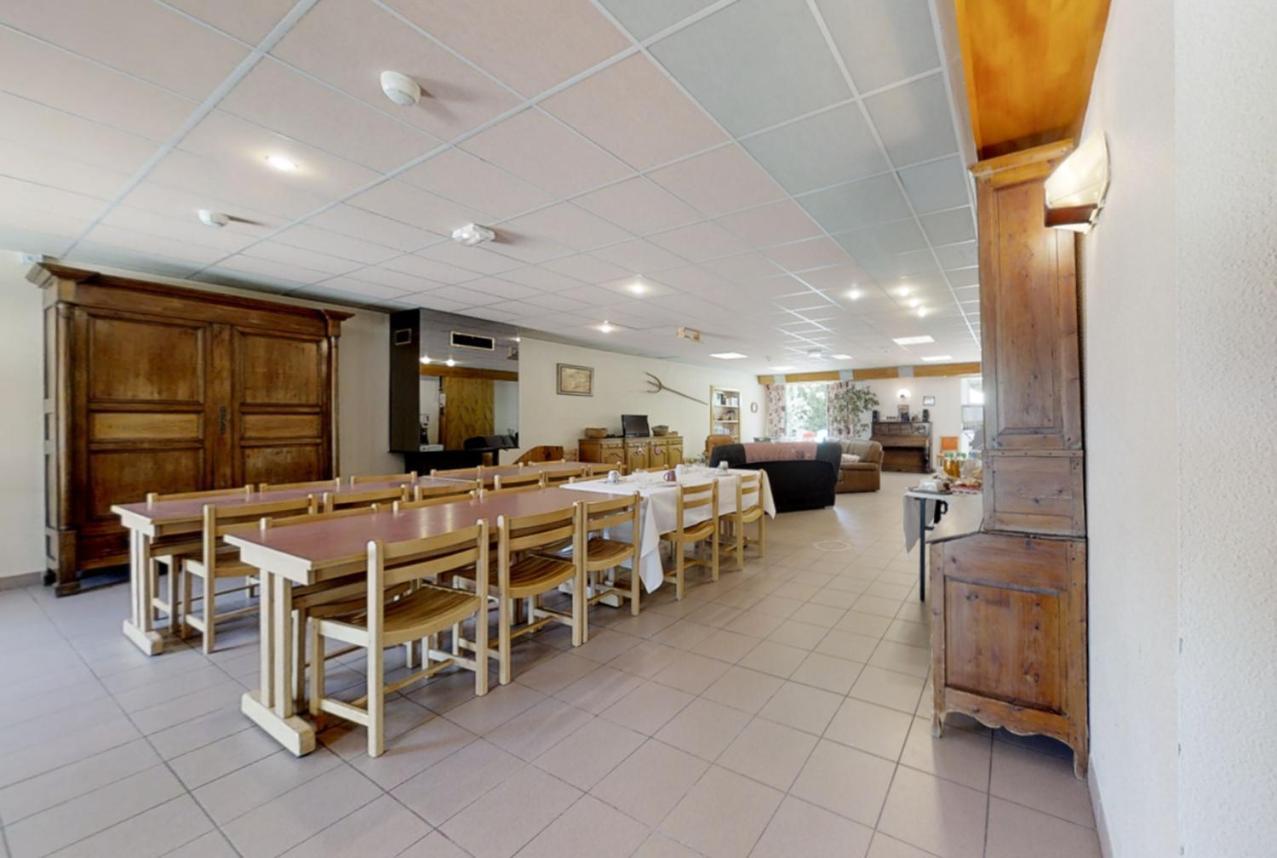 Apf France Handicap - Ferme Leonie Saint-Laurent-en-Grandvaux Exterior foto